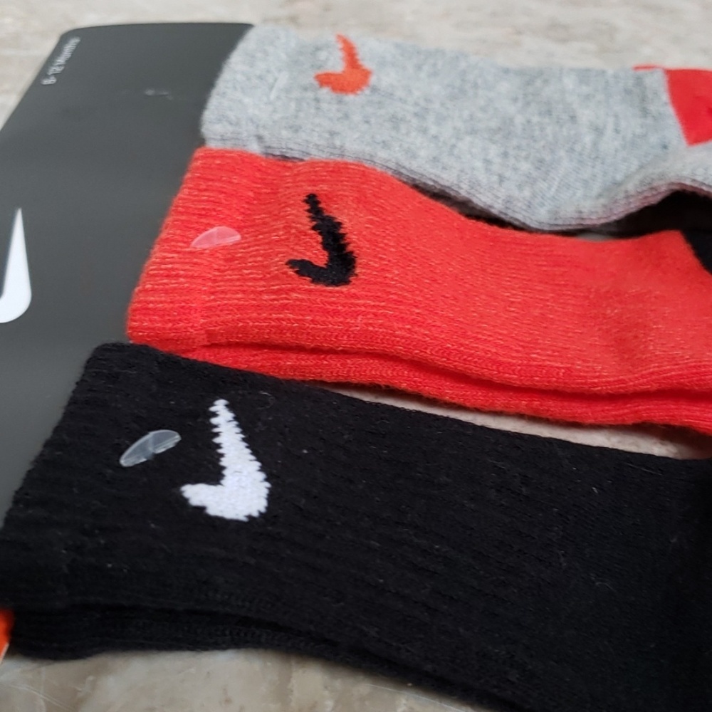 3 Pair Nike Socks (6-12 Months or 12-24 Months) - Picture 6 of 7